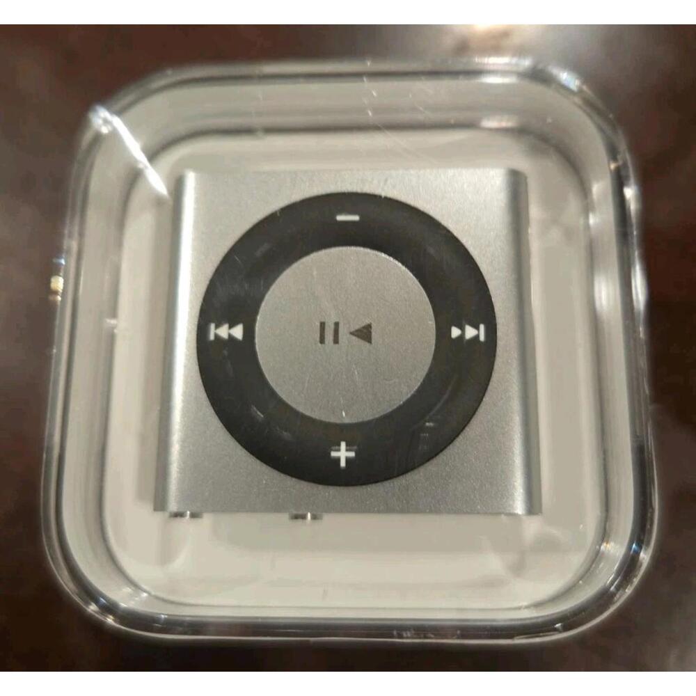 Apple iPod Shuffle 2GB NEW SEALED 4th Generation Silver Vintage Model A1373